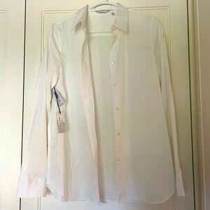 Aritzia white button down blouse, never worn still with tags